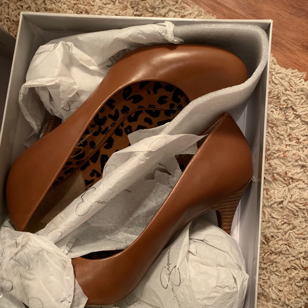 Jessica Simpson Tan Heels